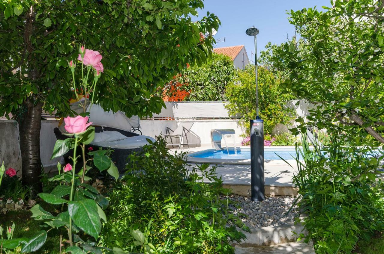Apartment Ljubica Vodice Exterior photo